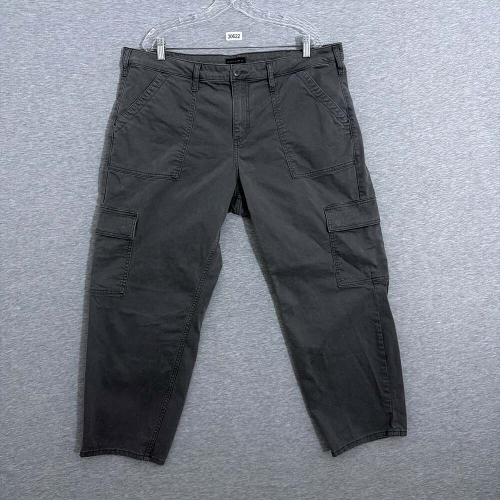 Silver Jeans Co Women's Size 18W/29 Gray Suki Cargo Straight Leg Pants